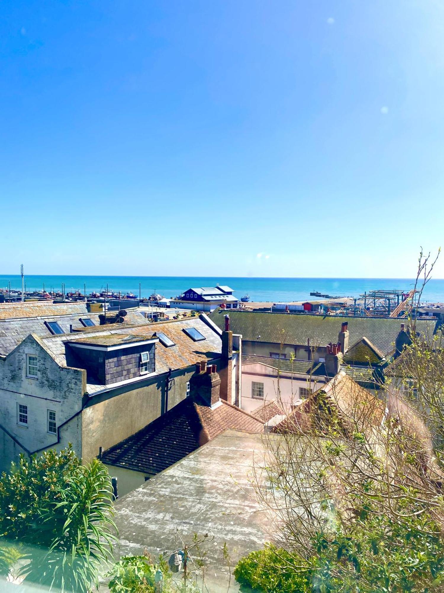 Pop Art Pad Heart Of Old Town With Parking! Appartement Hastings Buitenkant foto