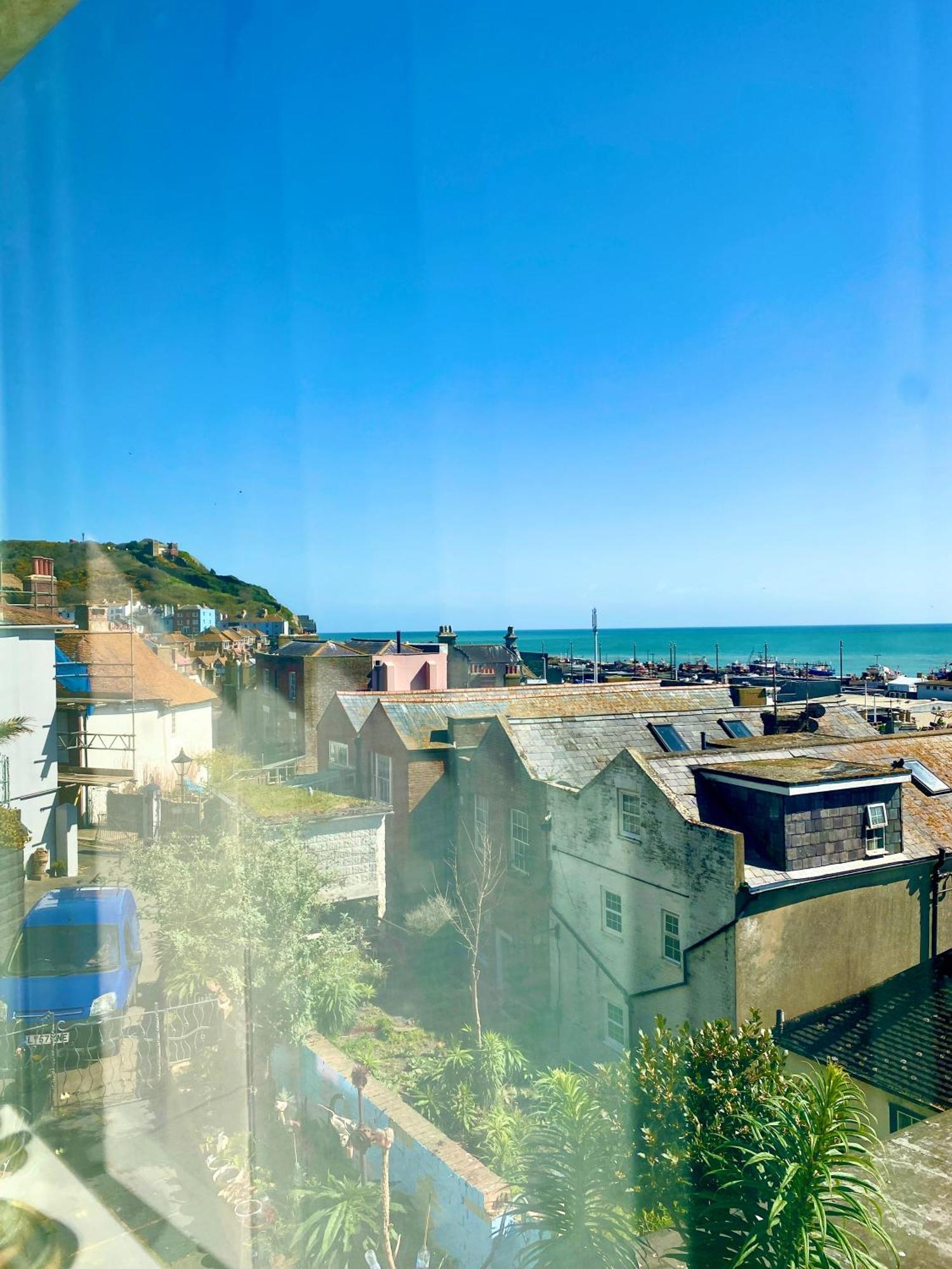 Pop Art Pad Heart Of Old Town With Parking! Appartement Hastings Buitenkant foto